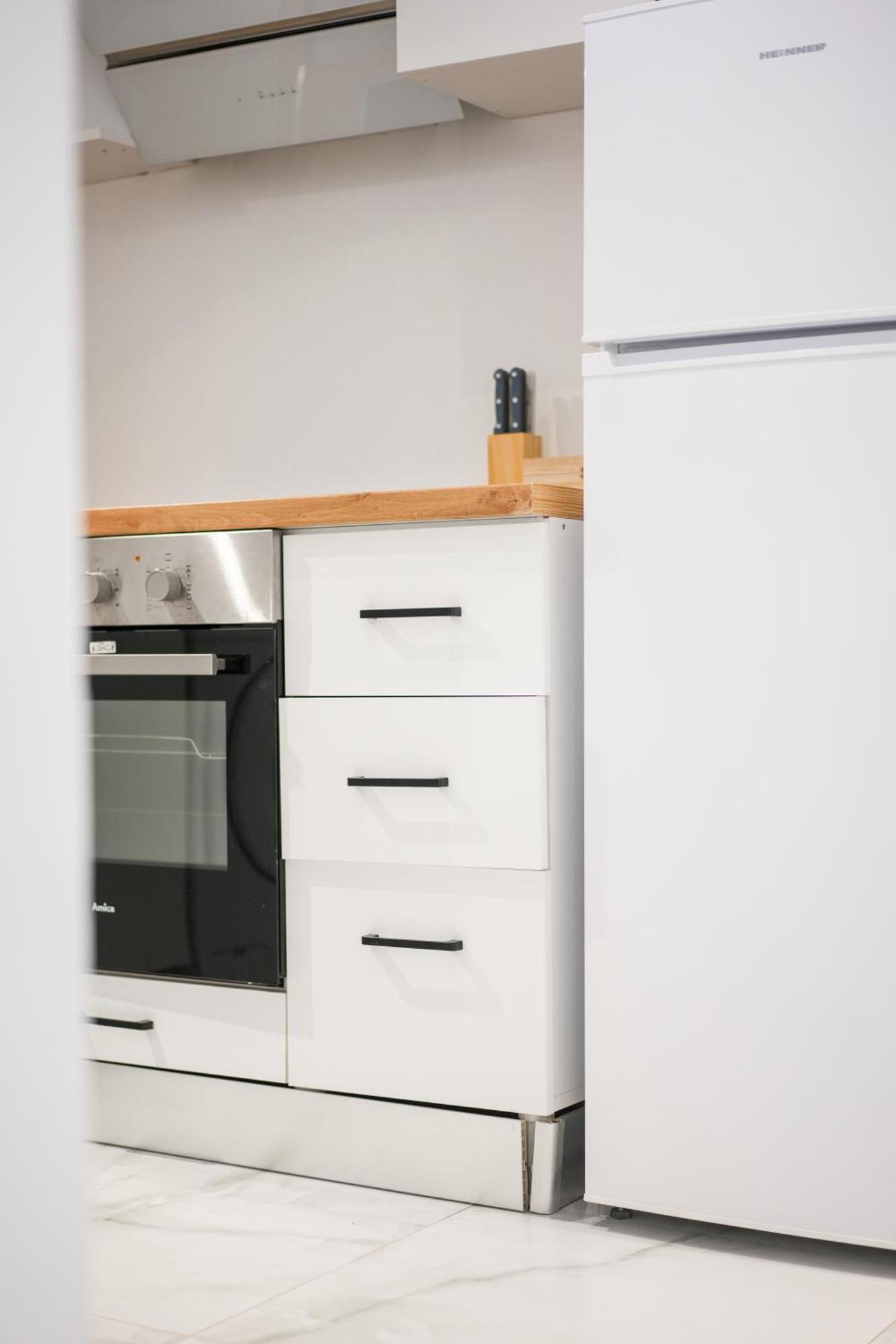 City Center Hideout - Studio Apartment Тирана Экстерьер фото